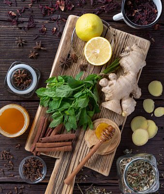 A concise and informative summary highlighting the circulatory benefits of powerful herbs such as garlic, ginger, turmeric, cayenne pepper, and ginkgo biloba. This text explains how these natural remedies improve blood flow, reduce inflammation, and support heart health, while offering practical ways to incorporate them into daily meals for enhanced vitality